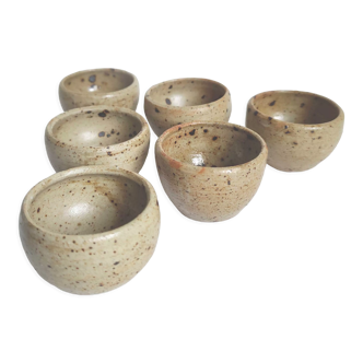Set of 6 vintage stoneware shells