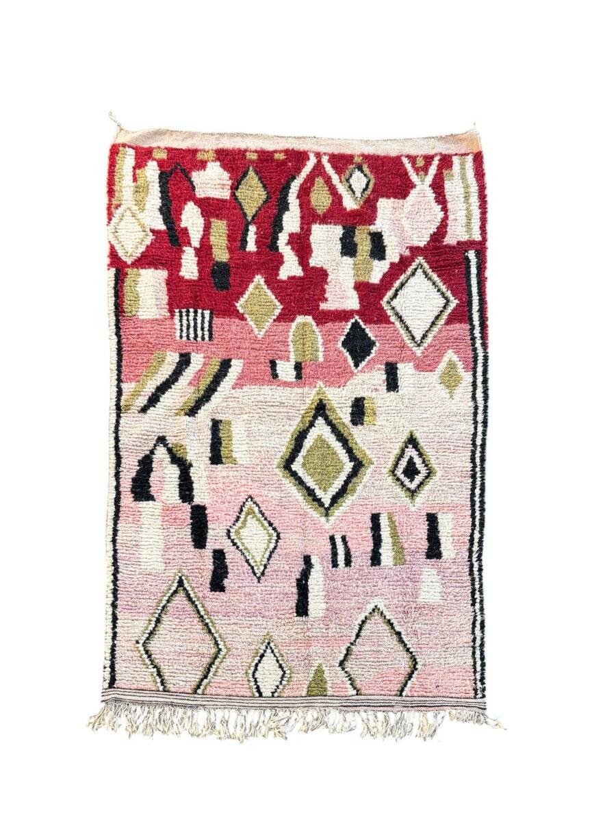 Pink and red Berber Boujad rug in wool, bohemian decor.