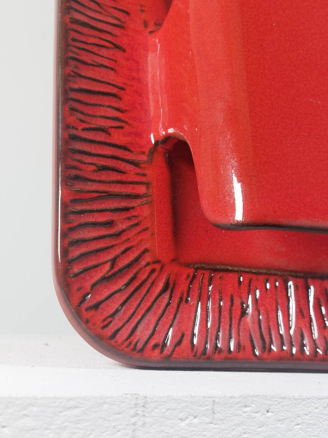 Vintage ceramic wall lamp from the 1970s.