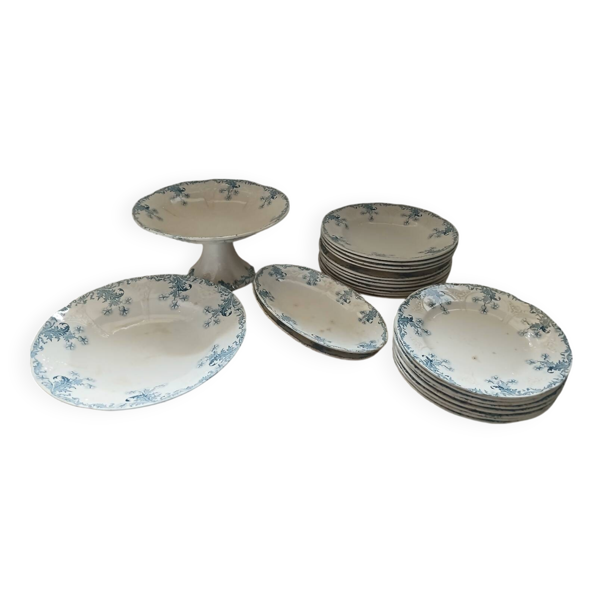 Longwy iron earth dinnerware set