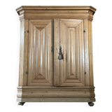 Large Frankfurt Wave Cabinet, Pine Wood, 18th Century