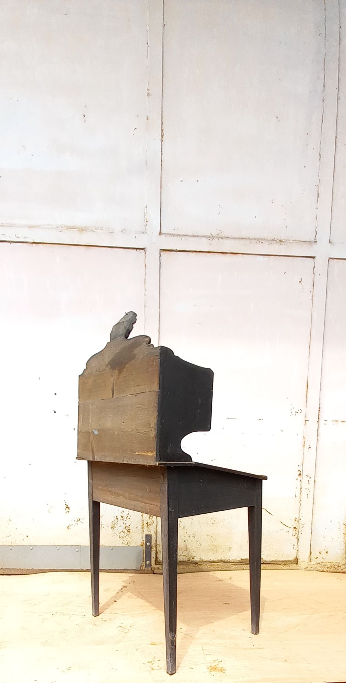 19th-century writing desk in pine