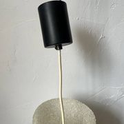 Suspension cylindrique granitée vintage 1970