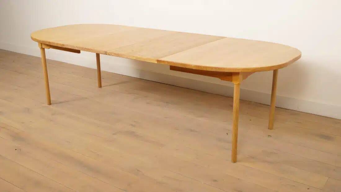 Vintage oval dining table | Oak | Extendable