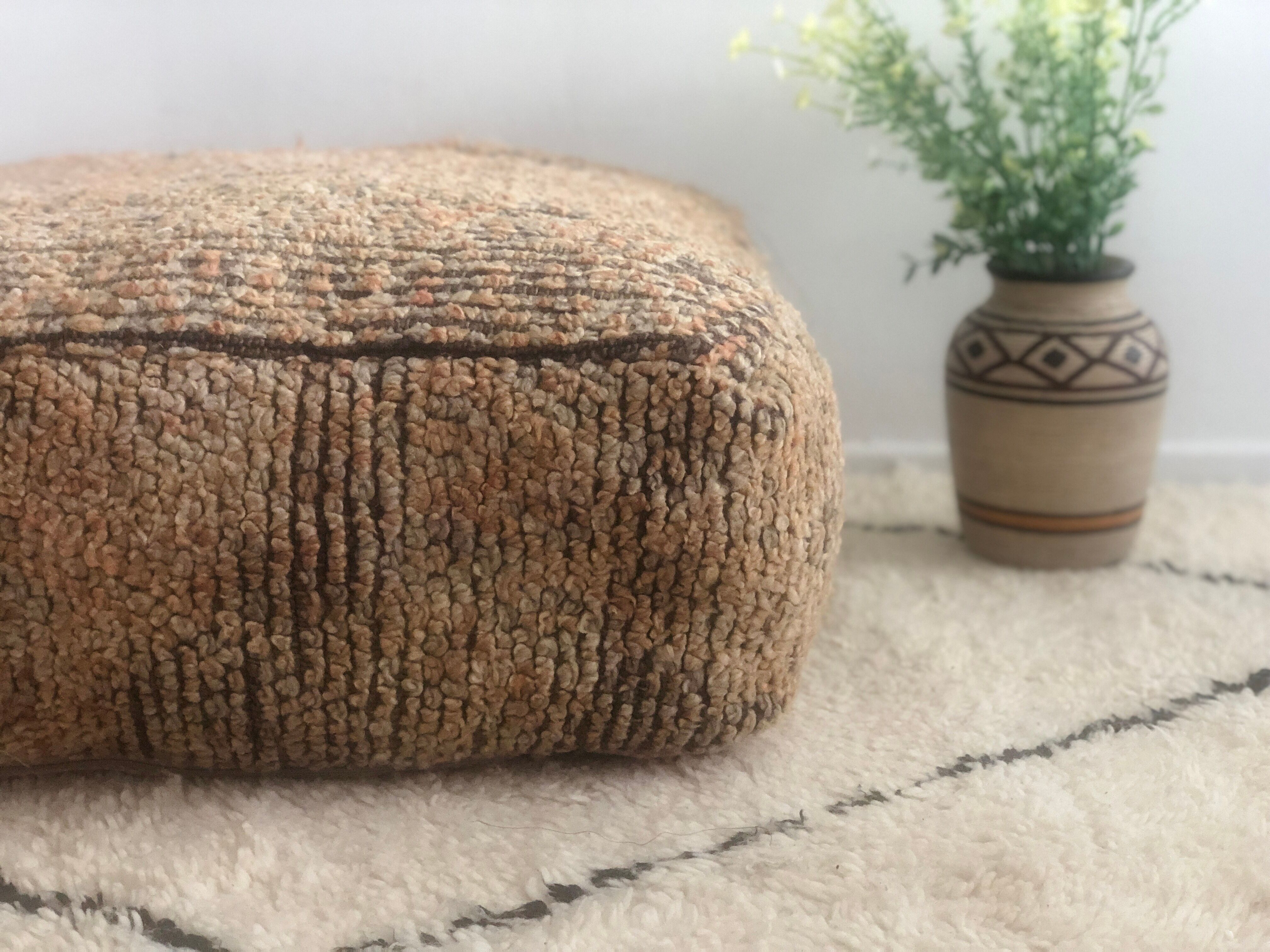 Pouf coussin de sol authentique "Beni Mguild"