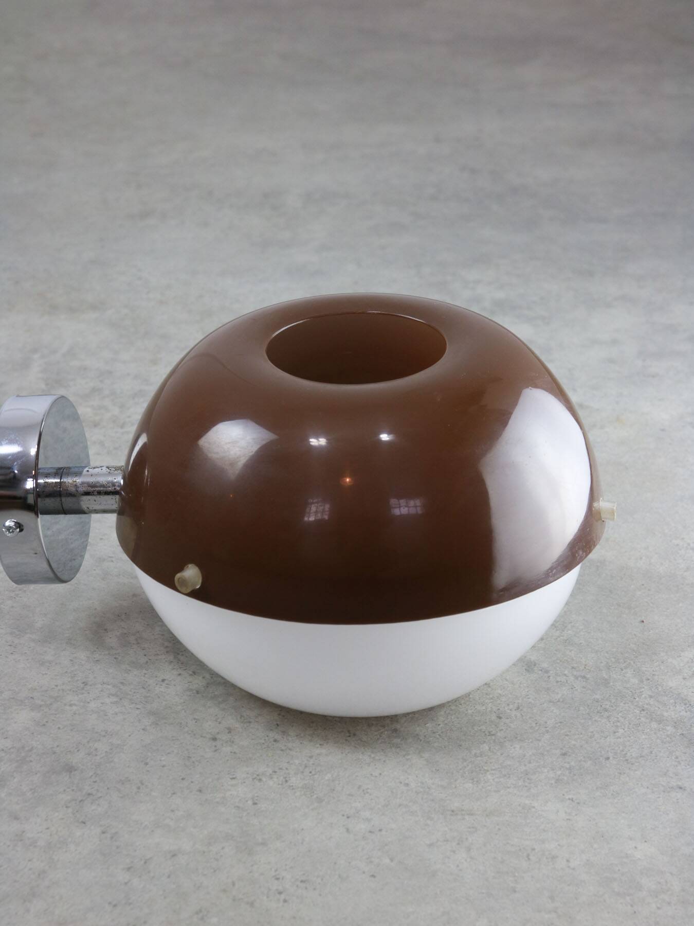 Space-age Italian Plexiglas Brown Wall Lamp, 70s