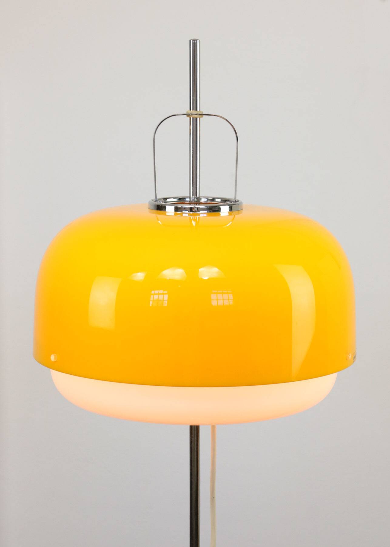 Space Age Yellow Medusa Floor Lamp by Luigi Massoni for Guzzini, 1970s