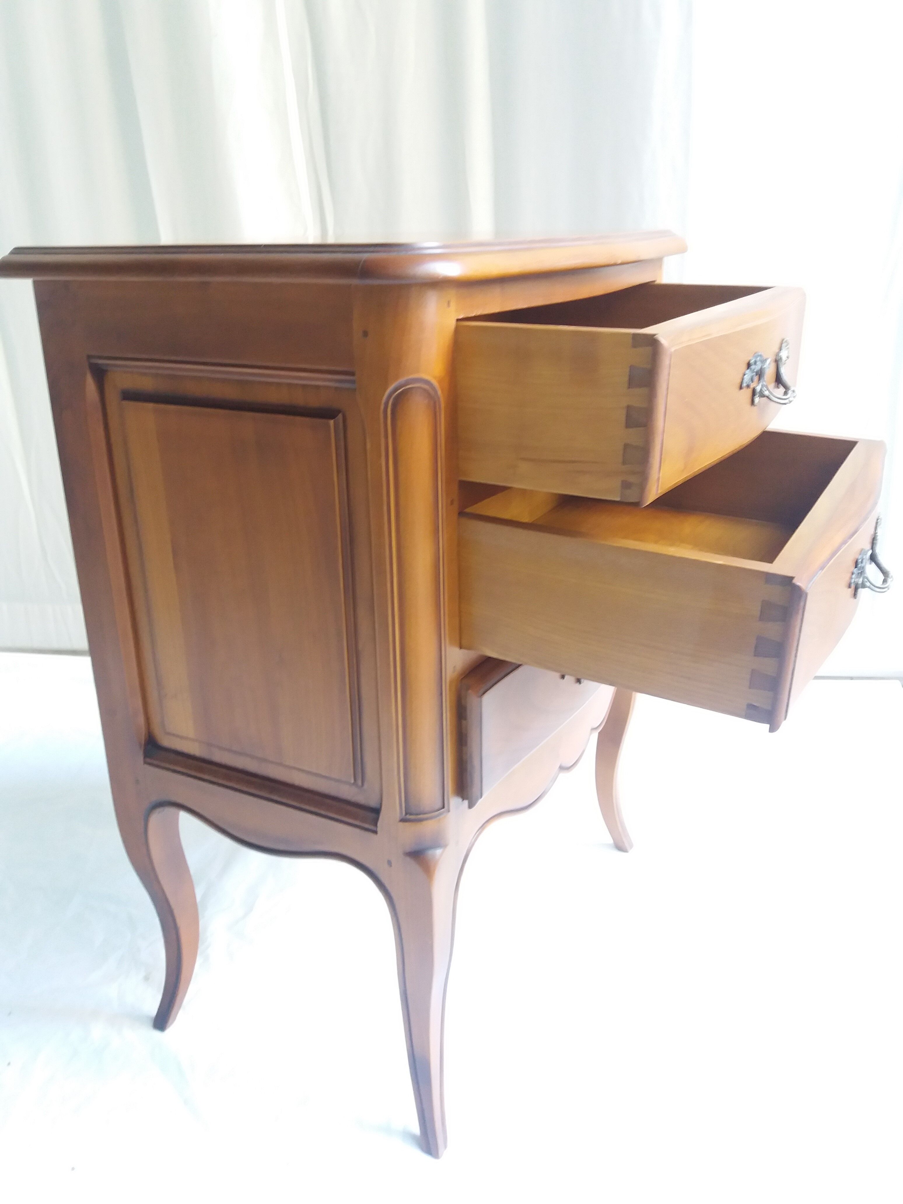 DRESSER LOUIS XV STYLE JUMPER