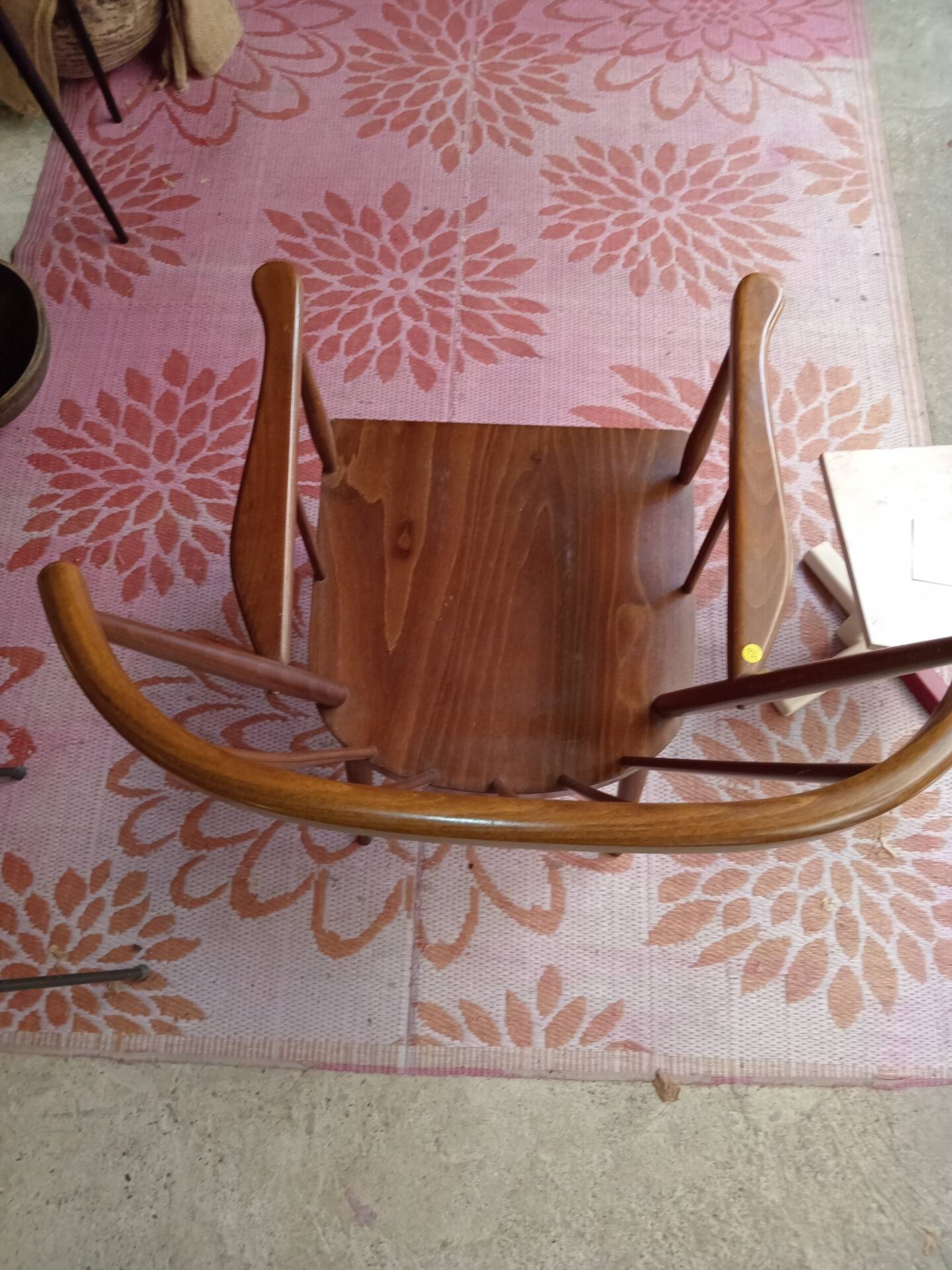 Baumann fan chair