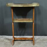 Louis XVI style mahogany veneer coffee table – Late 19th century