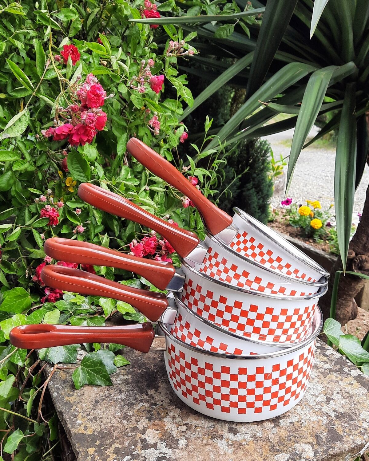 5 sitram “vichy” enameled saucepans