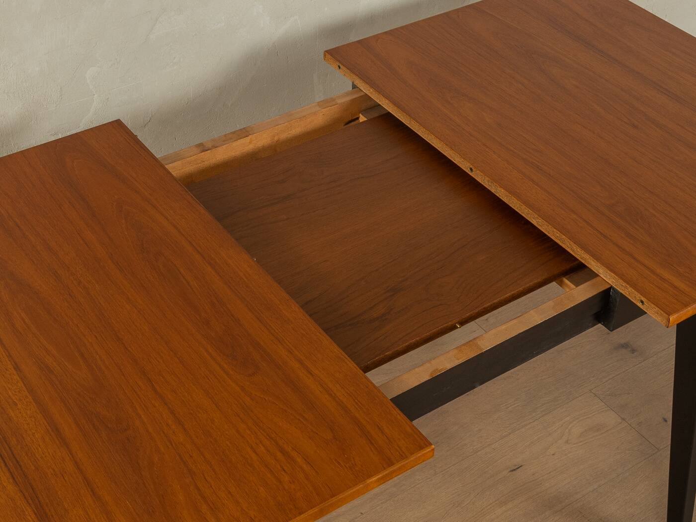 1960s dining table, Ilmari Tapiovaara, ASKO