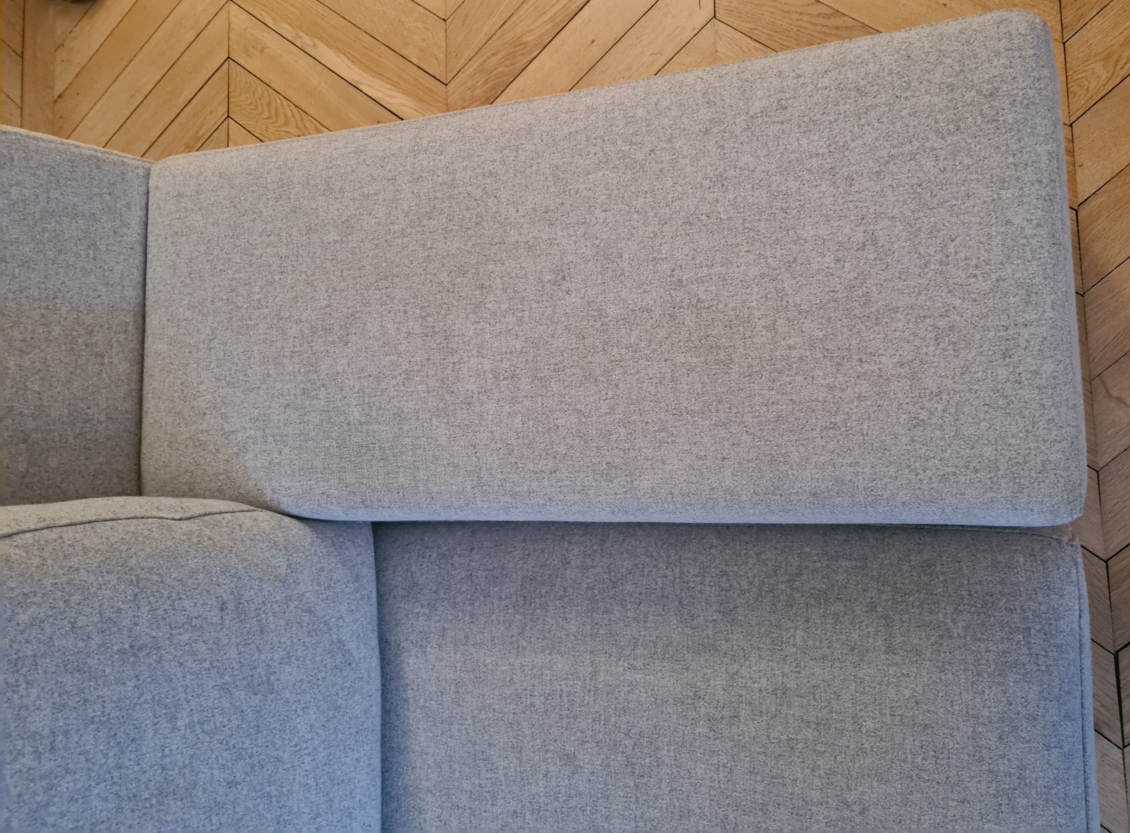 Sofa Philippe STARCK Mister, light grey, by Cassina