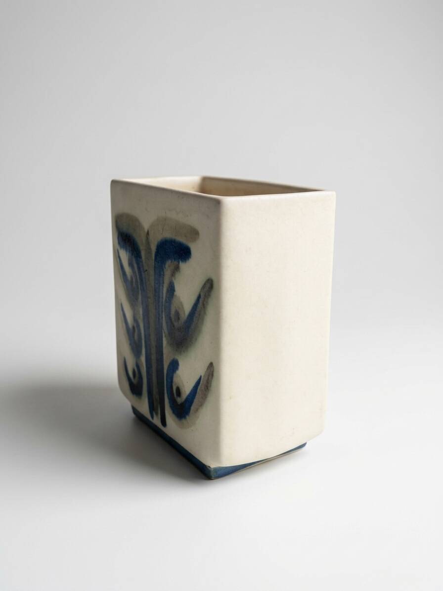 Vintage Danish vase Okela