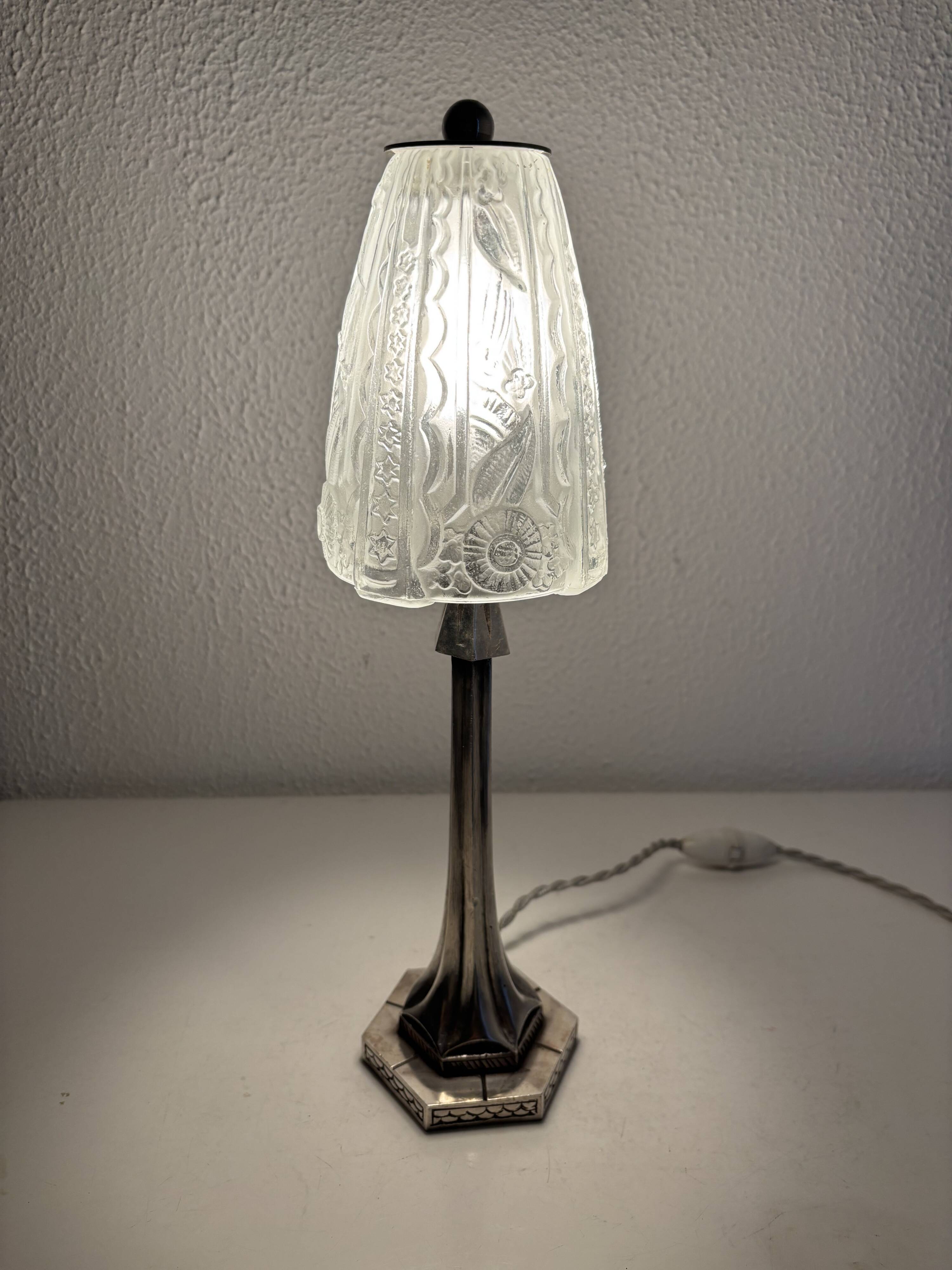 Art Deco table lamp from the 1920s–1930s — Tree trunk base in nickel metal