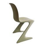Kangaroo or Z chair