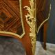 Petit Bureau de Milieu en Acajou et Palissandre, style Louis XV, époque Napoléon III – Milieu XIXe