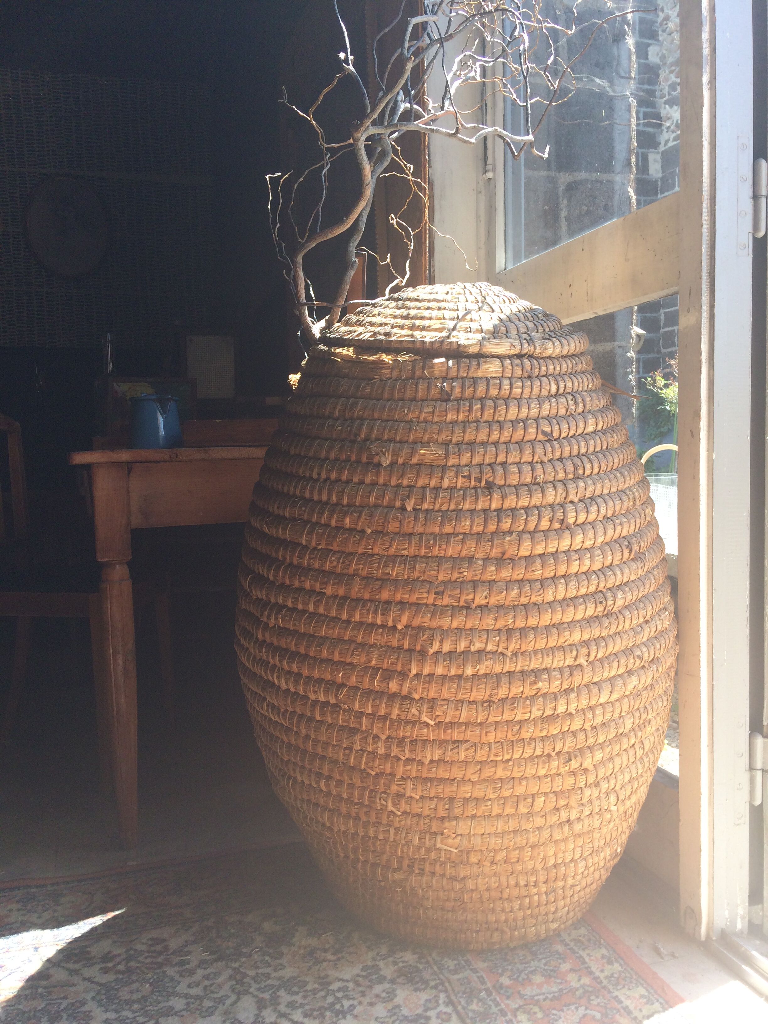 Large straw jar
