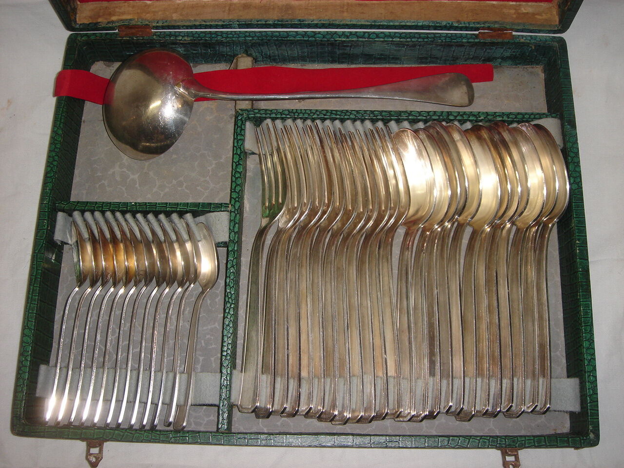 Art Deco household 37 silver coins