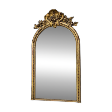 Louis XVI mirror in carved and gilded wood, 18th century