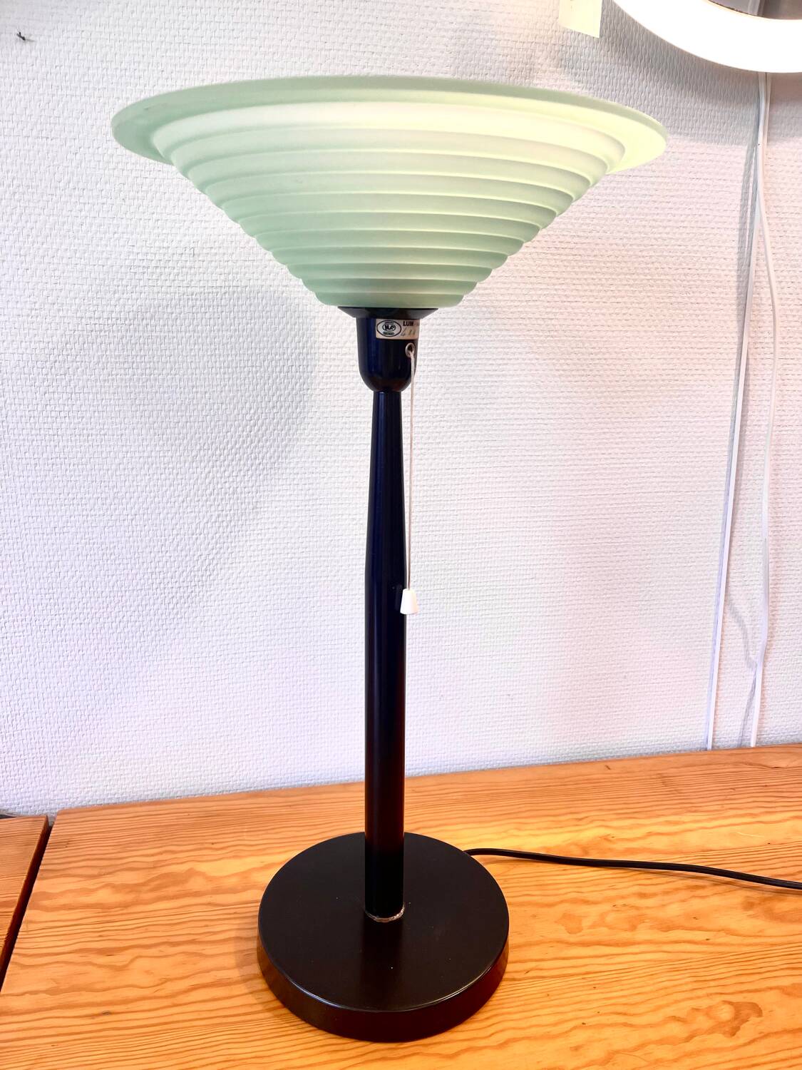 Postmodern lamp from the 80s – green opaline glass and black base, edition