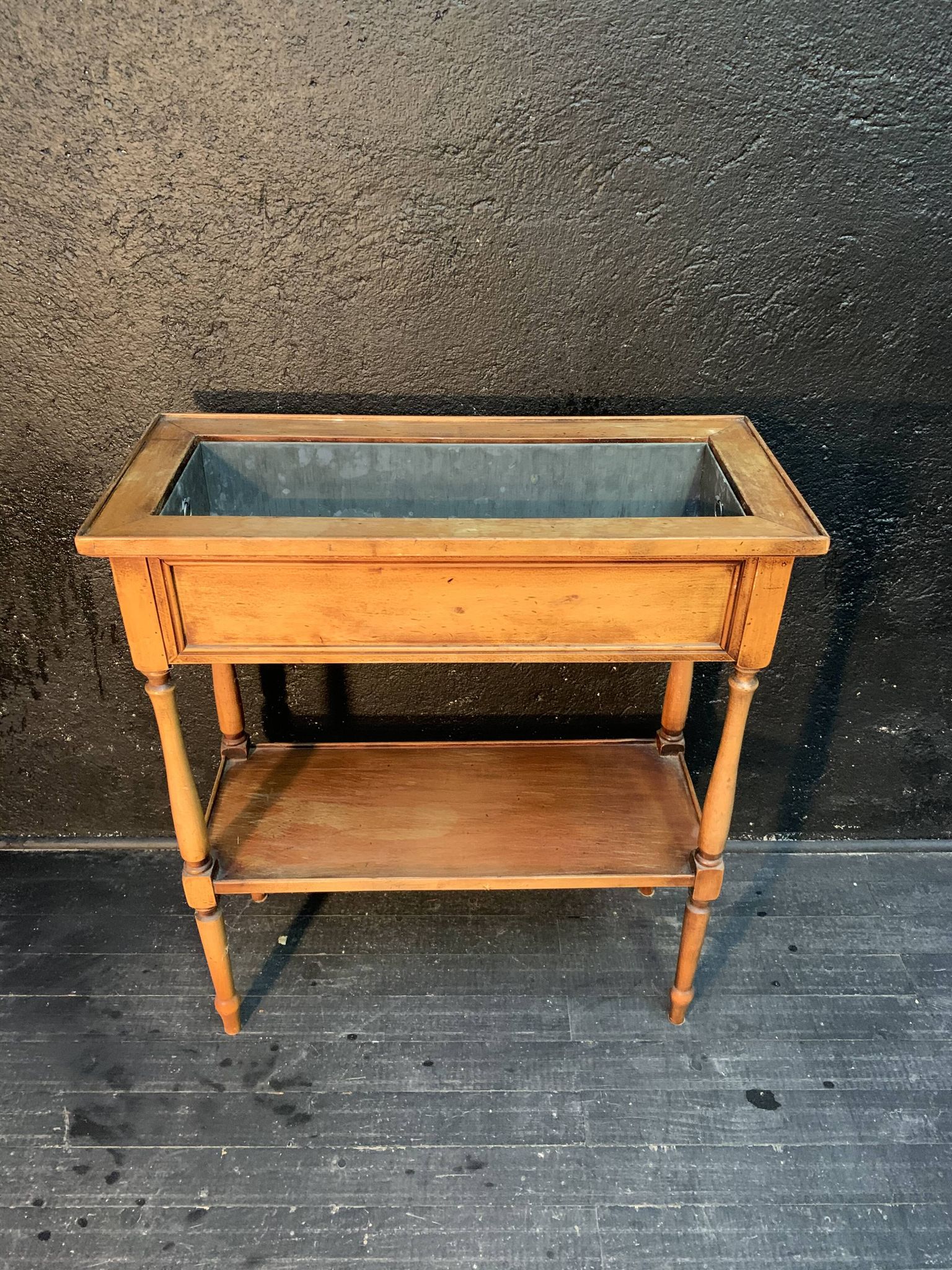 Meuble jardinière en bois de style Louis XVI
