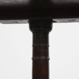 Round Antique English Oak Side Table from the 19th Century
