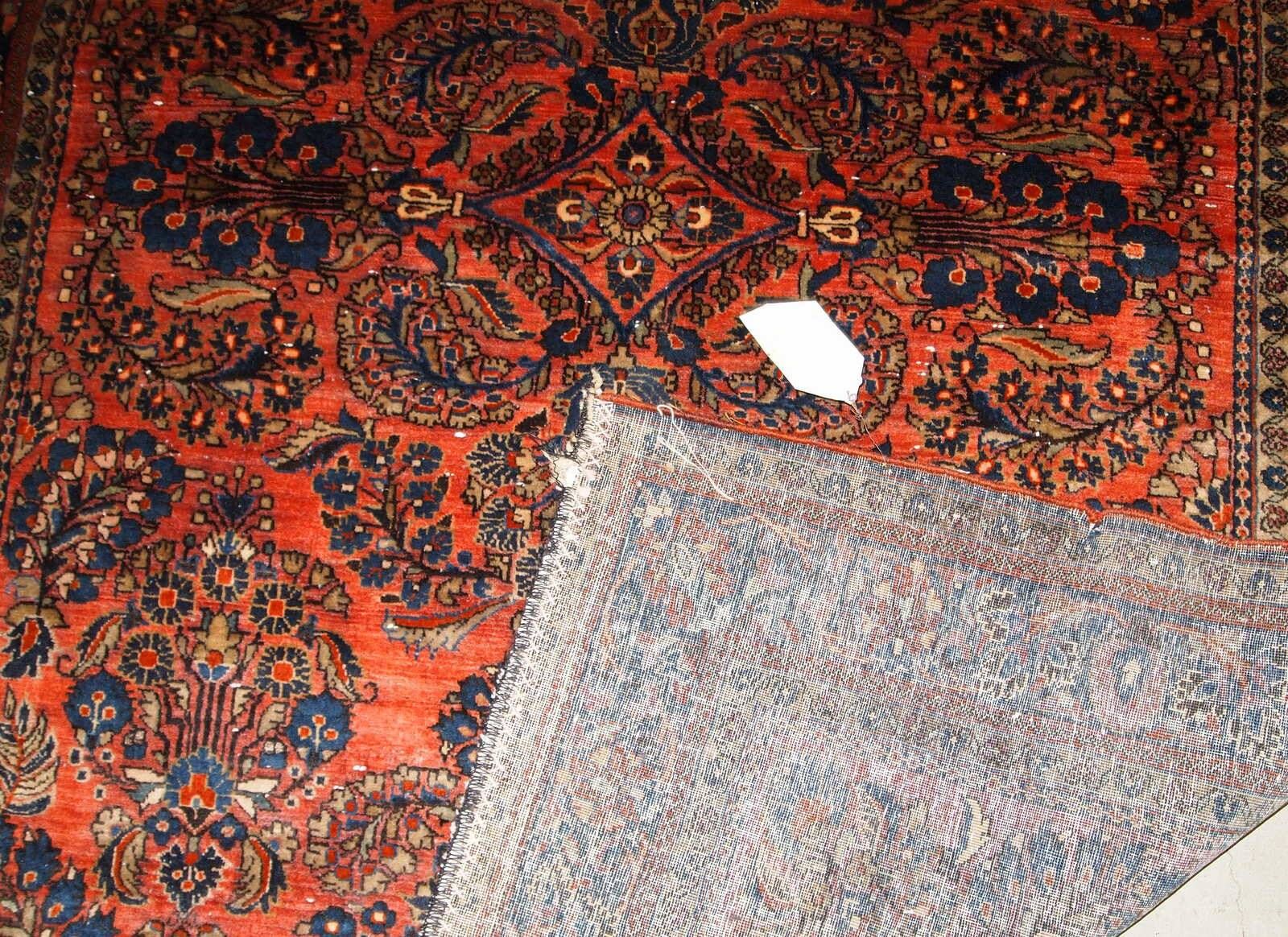 Handmade antique Persian Sarouk rug 4' x 6.4' (122cm x 195cm) 1920s - 1B790