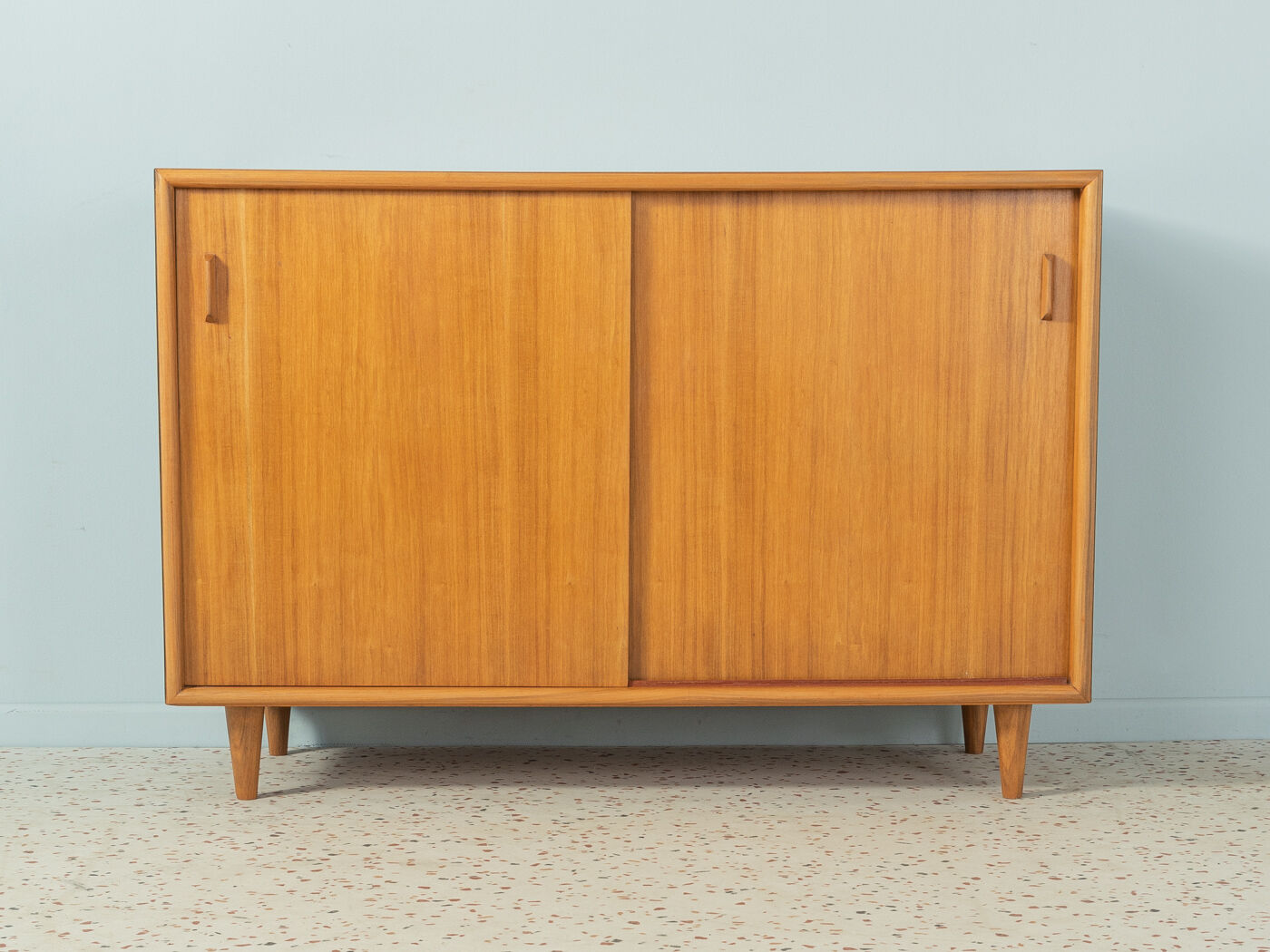 1950s dresser