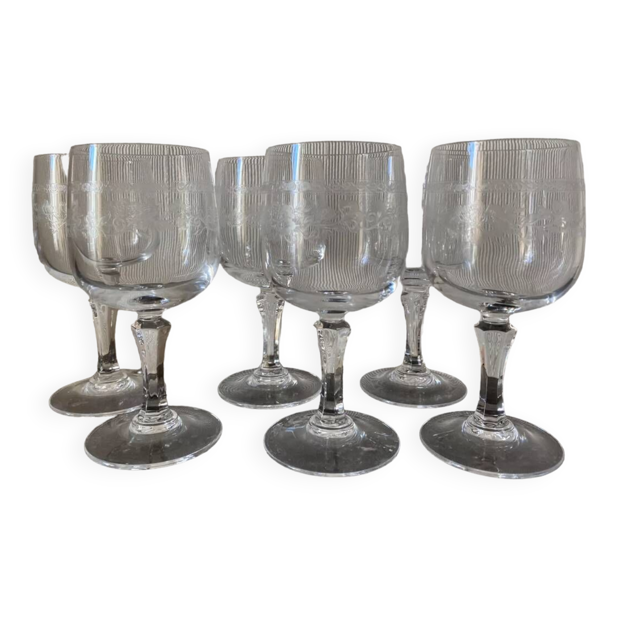 6 crystal wine glasses, engraved decoration
