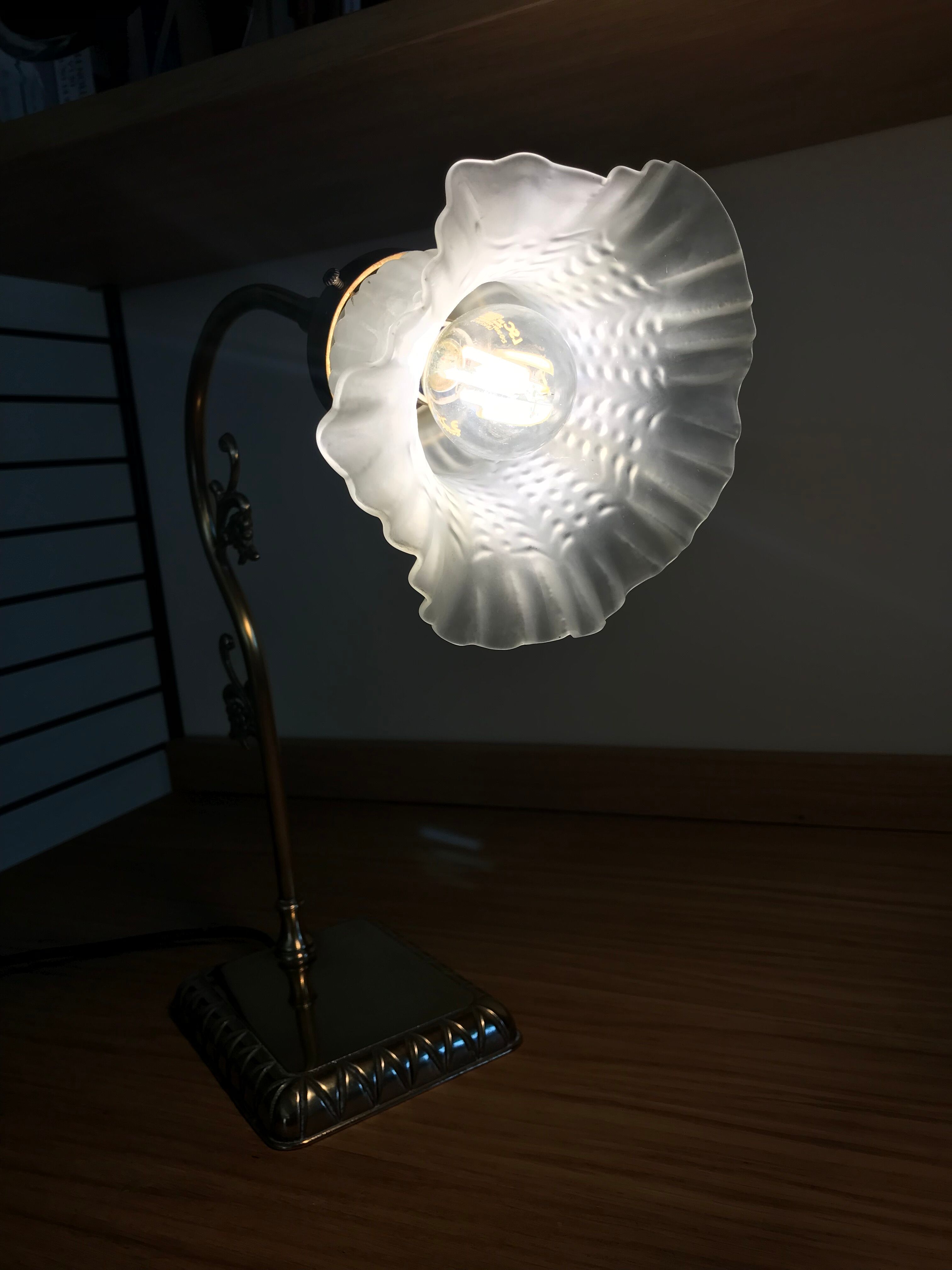 Lamp art nouveau lampshade tulip white