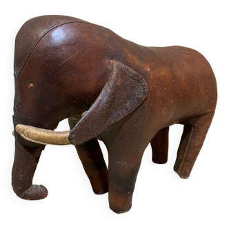 Dimitry omersa elephant footrest