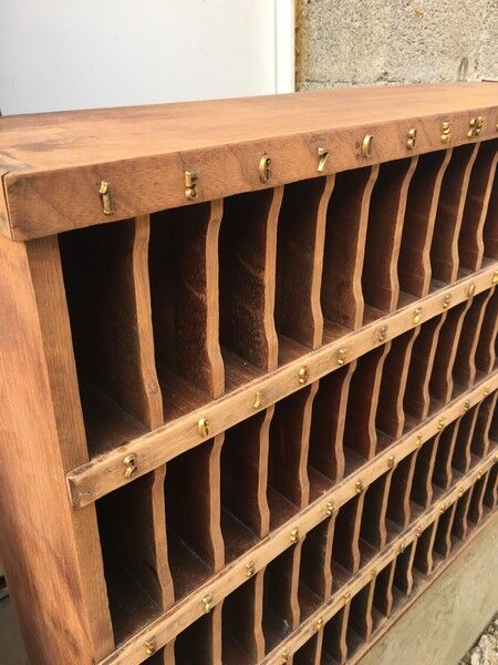 Hotel front desk shelf 1920