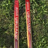 Vintage Esko Järvinen skis with his shoes