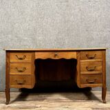 Louis XV period center desk in solid cherry wood circa 1750 Opening in