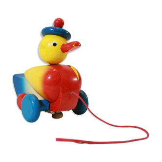 Duck on wheels
