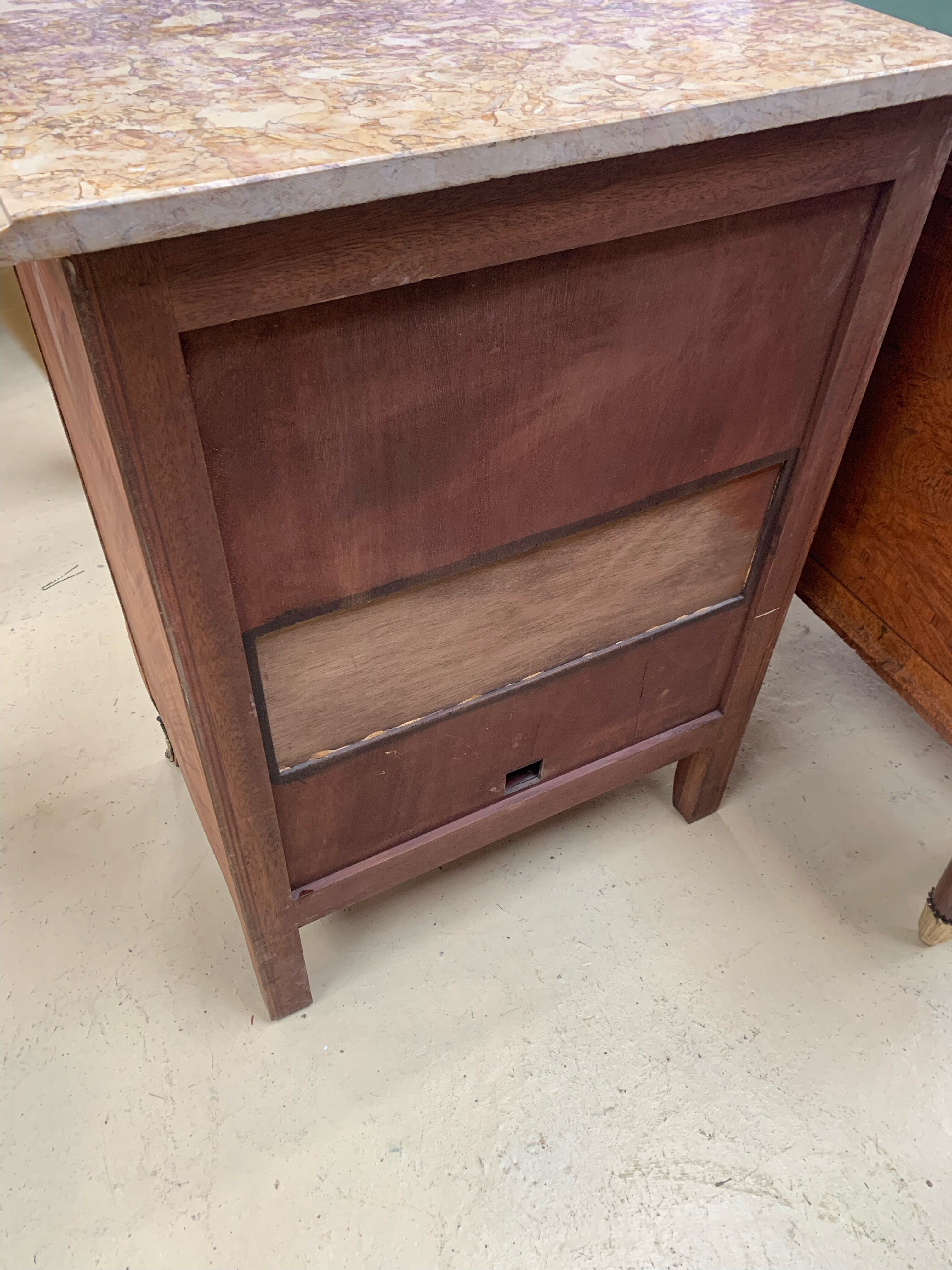 Buffet style Louis XV