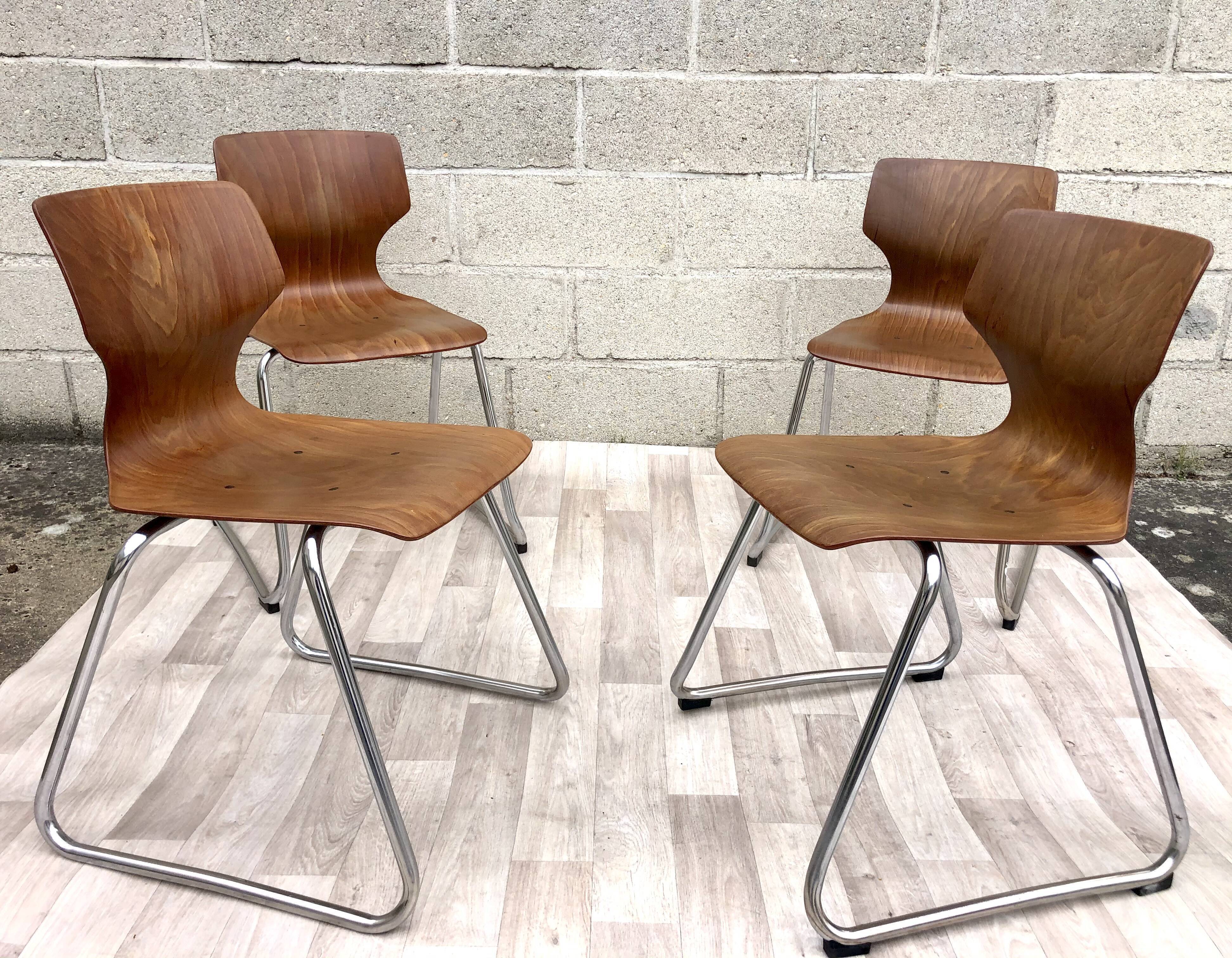 4 vintage Flottoto chairs