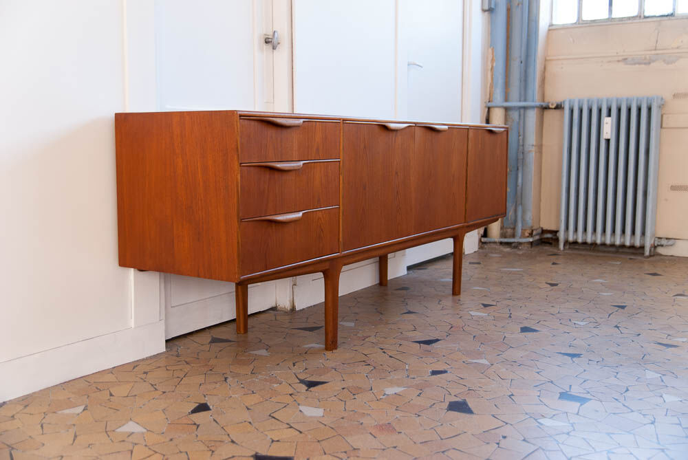 McIntosh Dunvegan sideboard 201cm