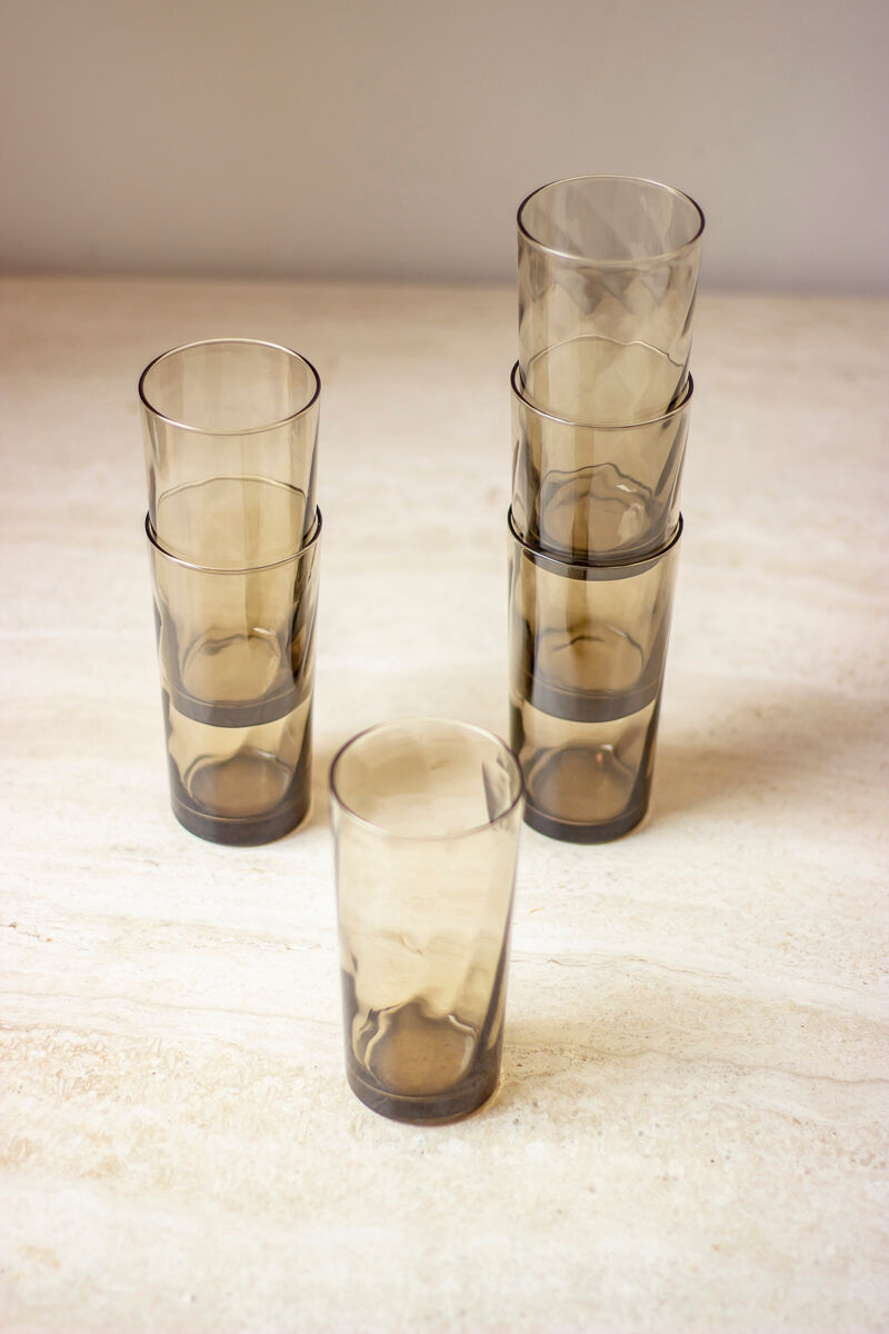 6 high glasses streaked in smoked glass