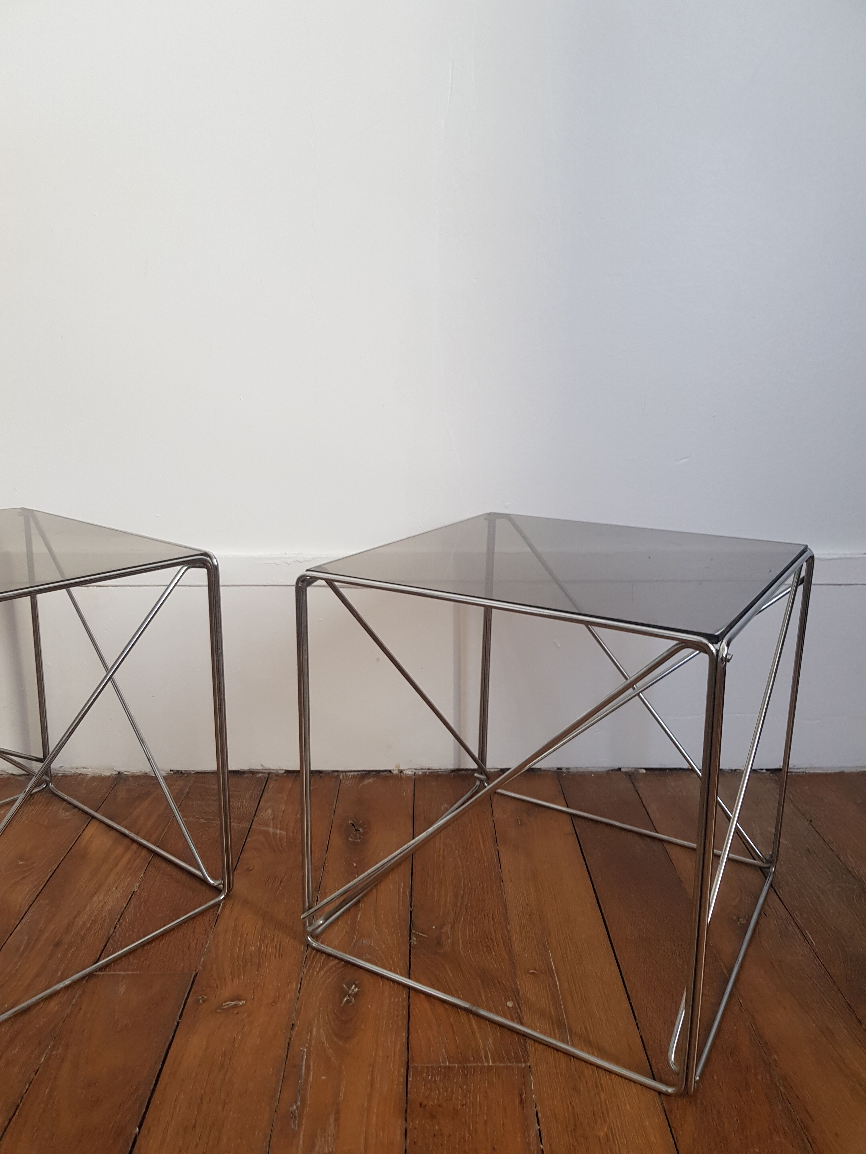 Model iscocèle coffee tables by Max Sauze