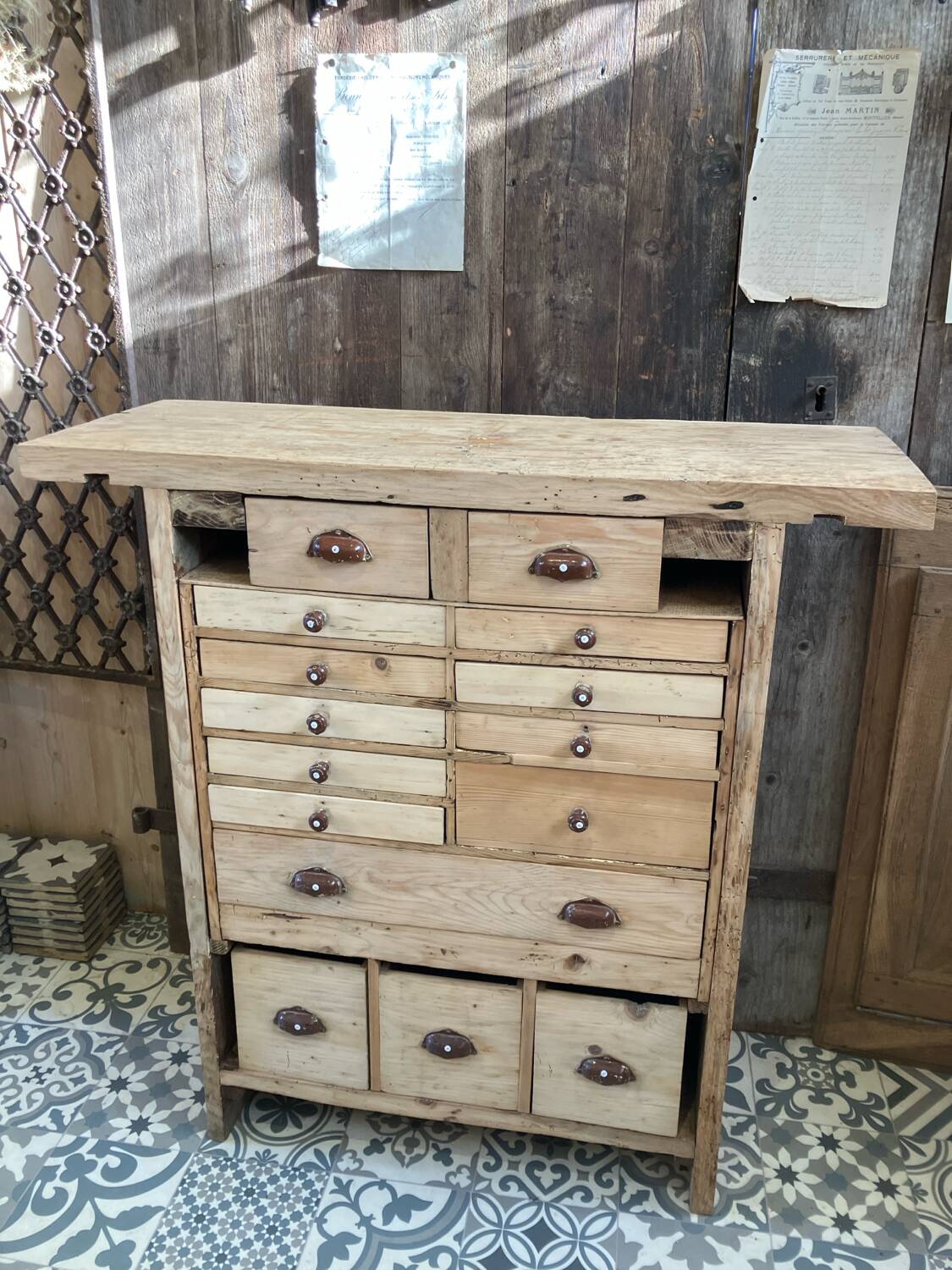 Watchmaker's workbench