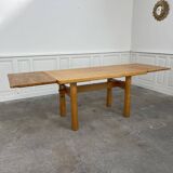 Table vintage 1975 en bois de pin
