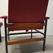 Ensemble de 3 fauteuils rouges de style mid-century moderne, Tchécoslovaquie, années 1970.