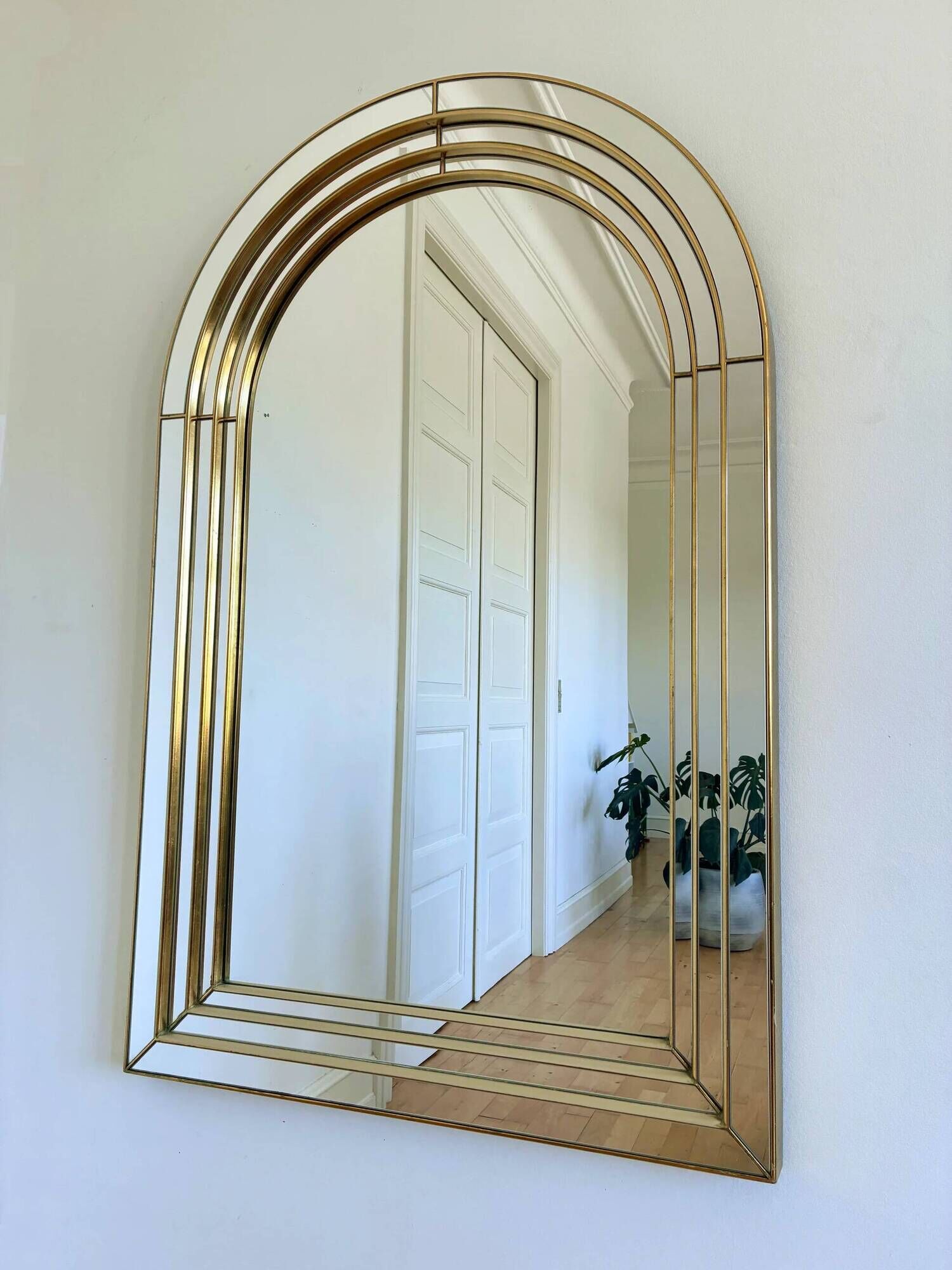 Large vintage Deknudt arched beveled panel mirror – gold, Belgium, 1980s