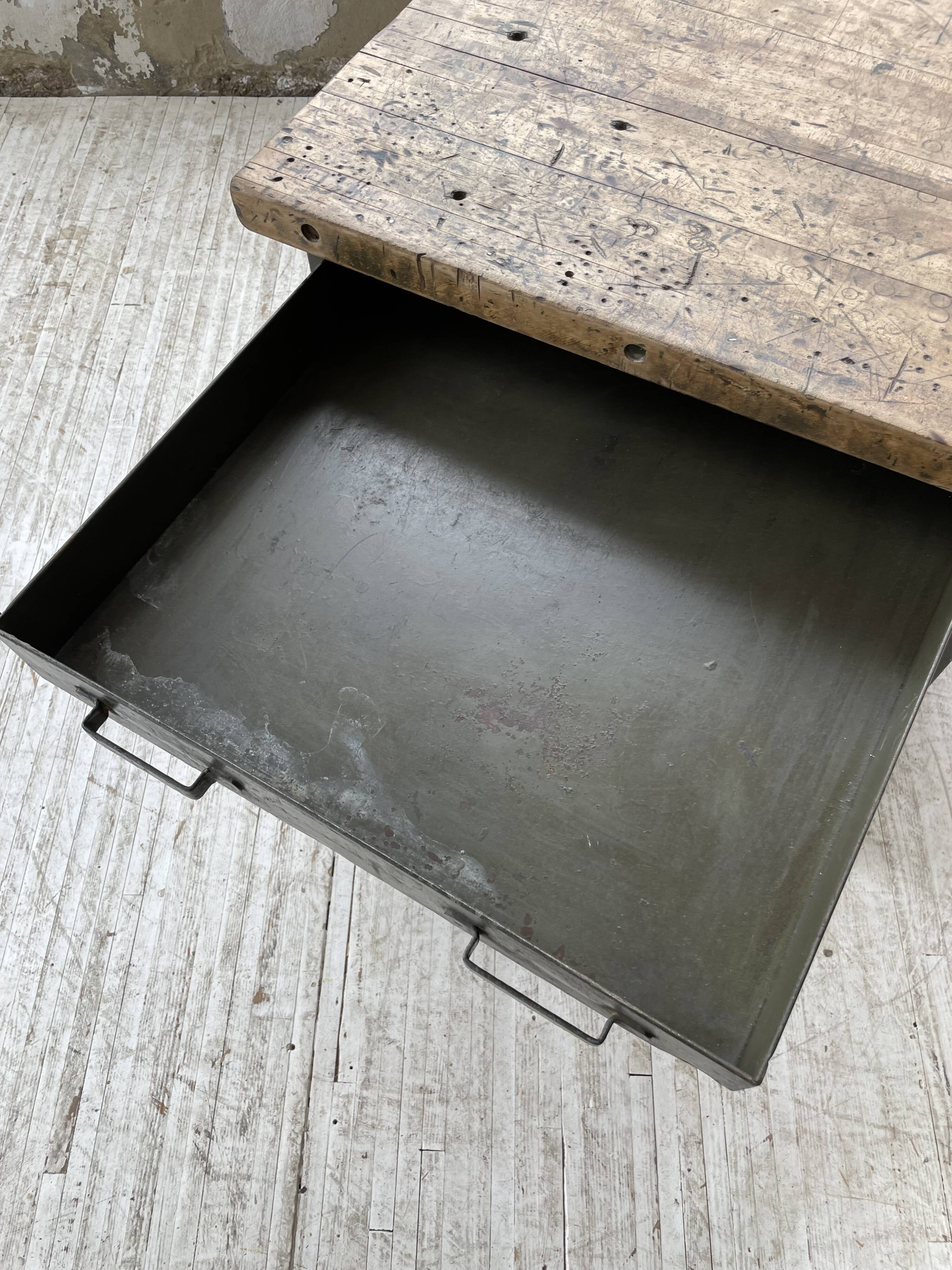 Industrial military storage workbench furniture