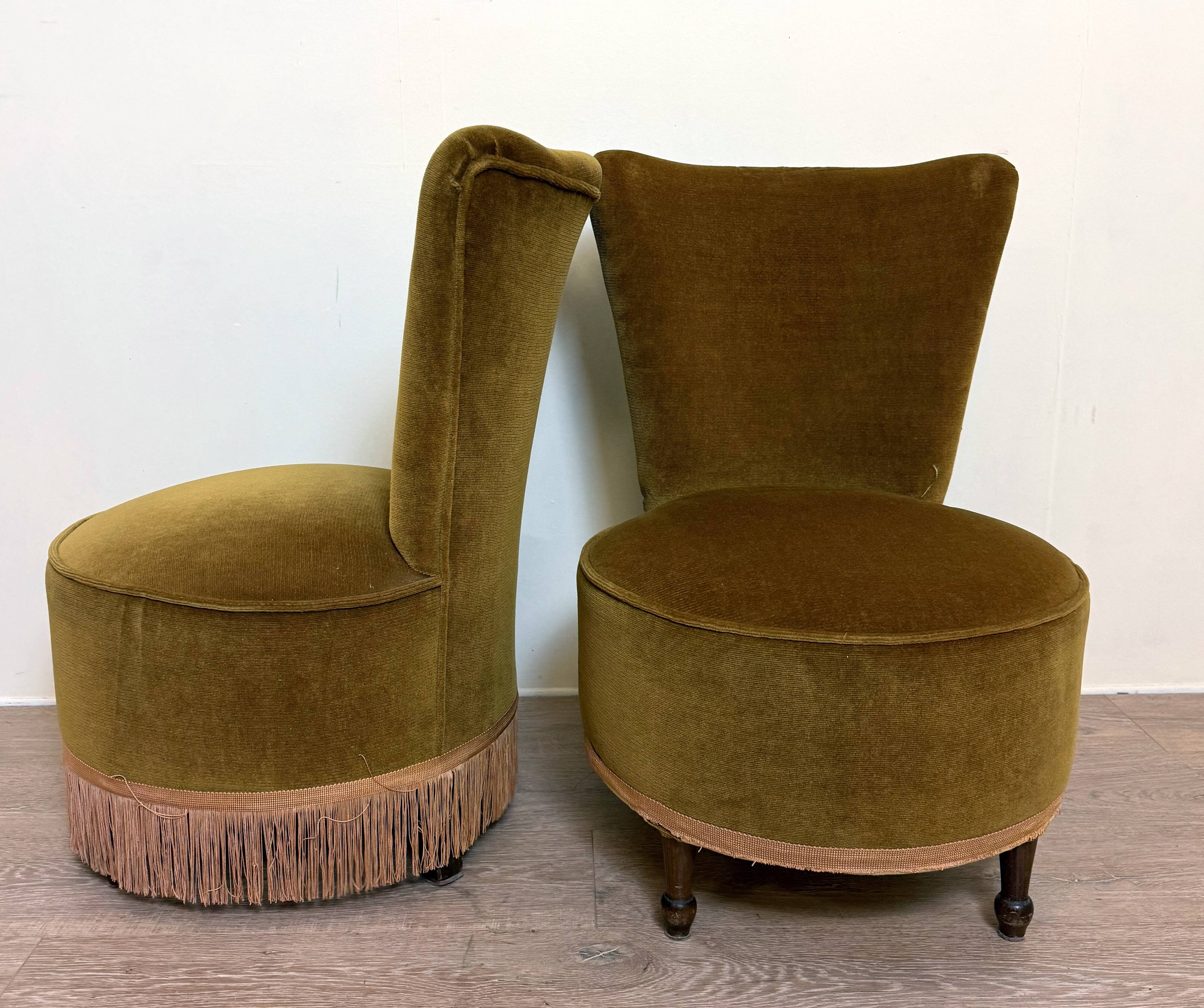pair of toad chairs, Napoleon III period, Genoa velvet-style fabrics