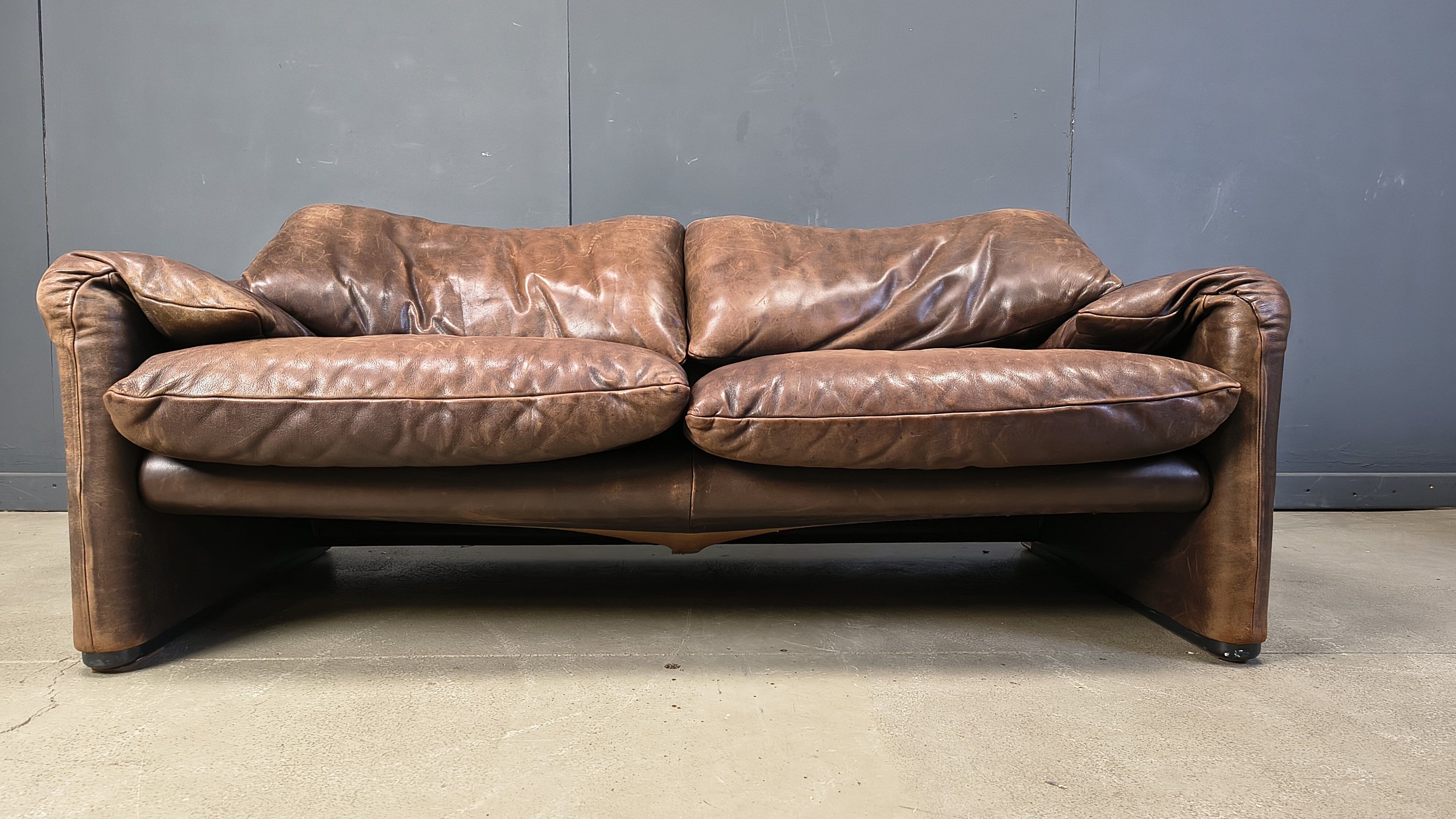 Leather Maralunga sofa by Vico Magistretti for Cassina, 1970s