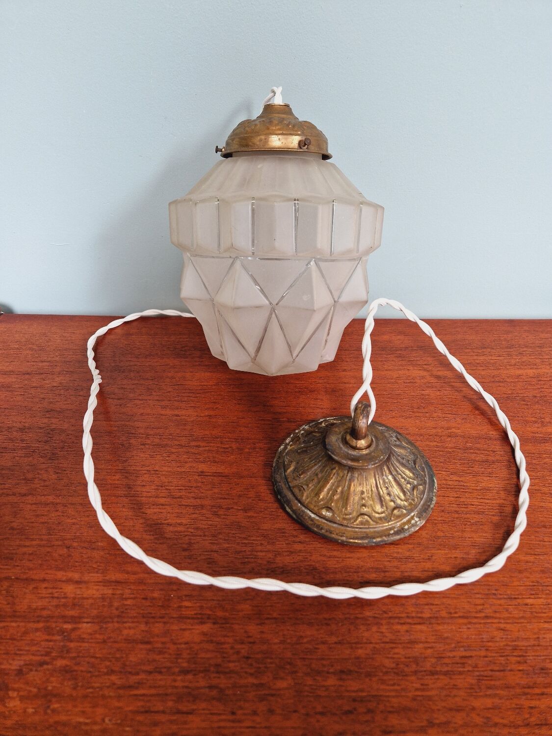 Art Deco pendant lamp in satin glass, 1920s-30s