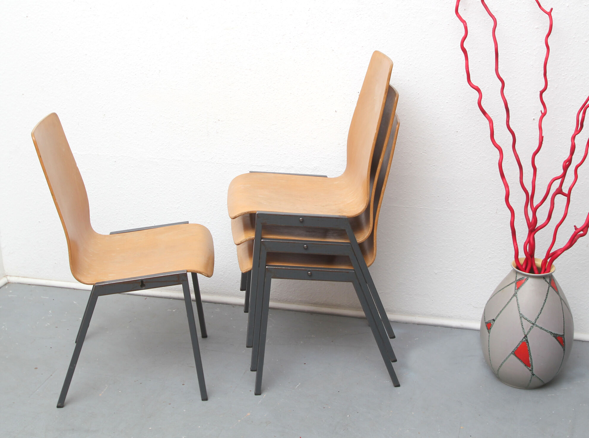 4 chairs 1960
